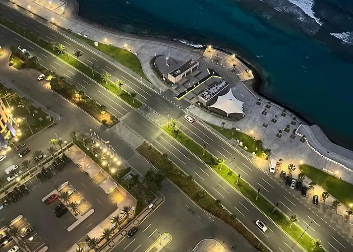 شقةباإطلالة بحرية برج داماك Damac AlJawharah Tower